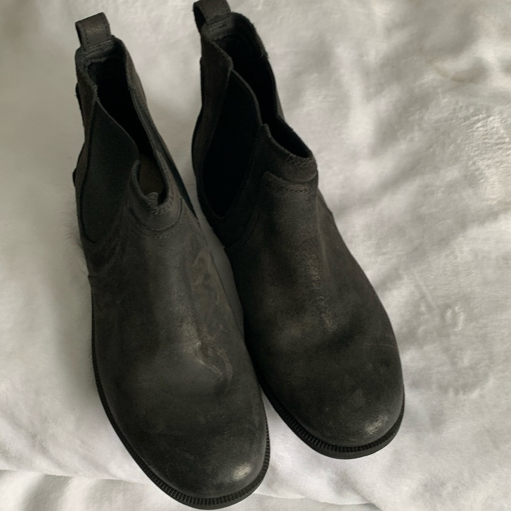 UGG ankle boots